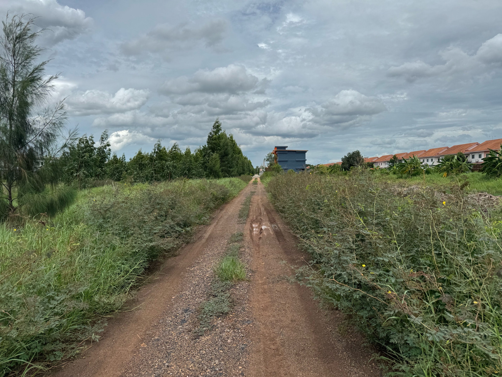 Empty land for sale, 1 rai, Soi Sawai Pracharat 41 (Lam Luk Ka Khlong 4), good location near Lat Sawai Central Market, suitable for a warehouse, SME, home office, residence (negotiable) – รูปที่ 4