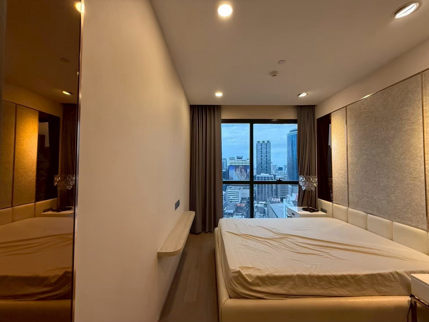 🔥 URGENT ASHTON CHULA-SILOM (2 ห้องนอน 1 ห้องน้ำ) จัดสรรสเปซอย่างลงตัว ให้ความรู้สึกโปร่งสบายและเป็นส่วนตัวสูง พร้อมดีลราคาที่ดีที่สุดในโครงการ ทั้งสำหรับเช่าและซื้อเพื่อลงทุน – รูปที่ 2
