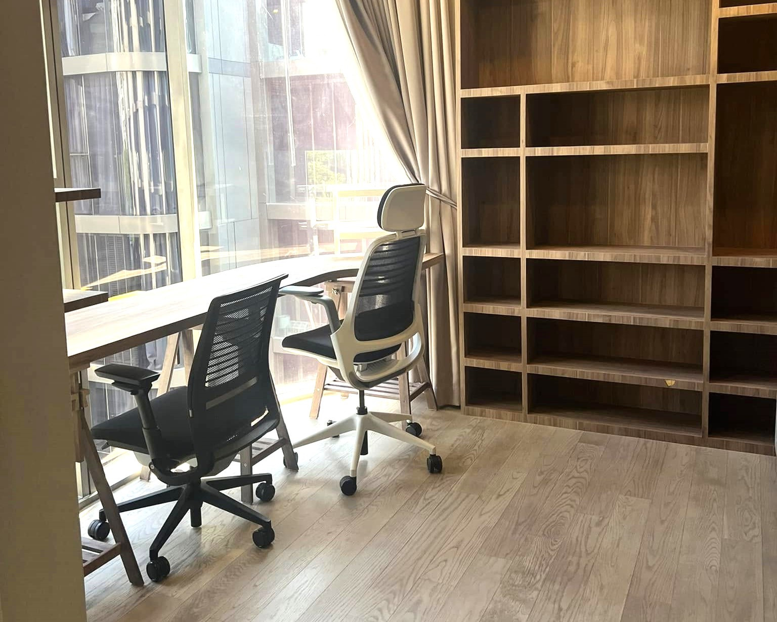 Best price, low rise condo for sale, pets allowed 🐶🐱, near BTS Phrom Phong, few units, very high privacy. and have parking for 2 cars Best price, low rise condo for sale, pets allowed 🐶🐱, near BTS Phrom Phong, few units, very high privacy. and have parking for 2 cars