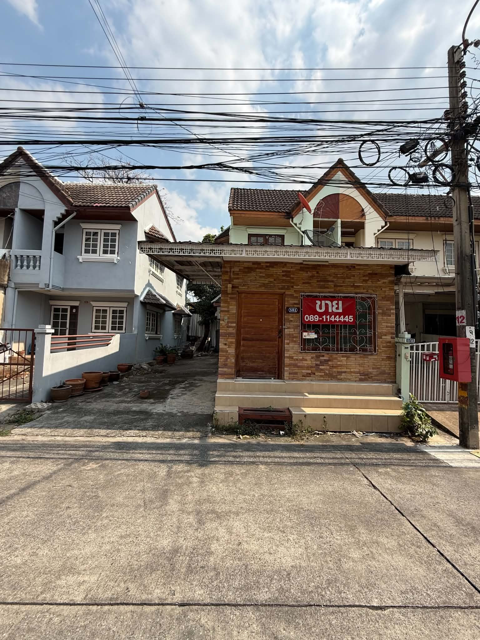 Code: KJS625 ขาย Bodin Raksa Village หมู่บ้าน บดินทร์รักษา ซอยรามคำแหง 43/1 📲สอบถาม @kjcondo (มี@ข้างหน้าด้วยนะคะ)