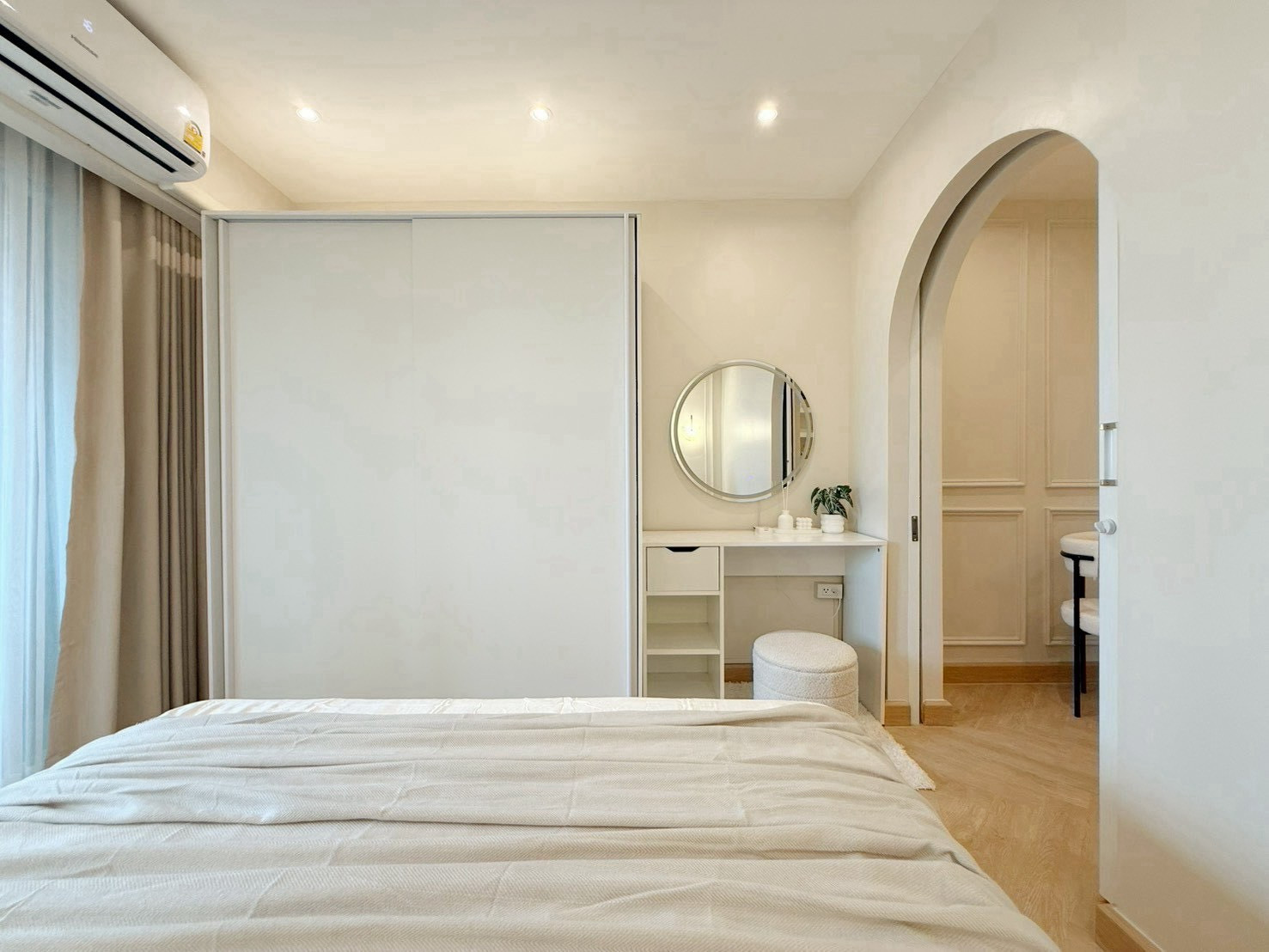 Sriwara Mansion Condo 1 x Dolce Collection 40 sq m., completely renovated, walk 300 meters to The Street, Big C Ratchda, Esplanade. – รูปที่ 2