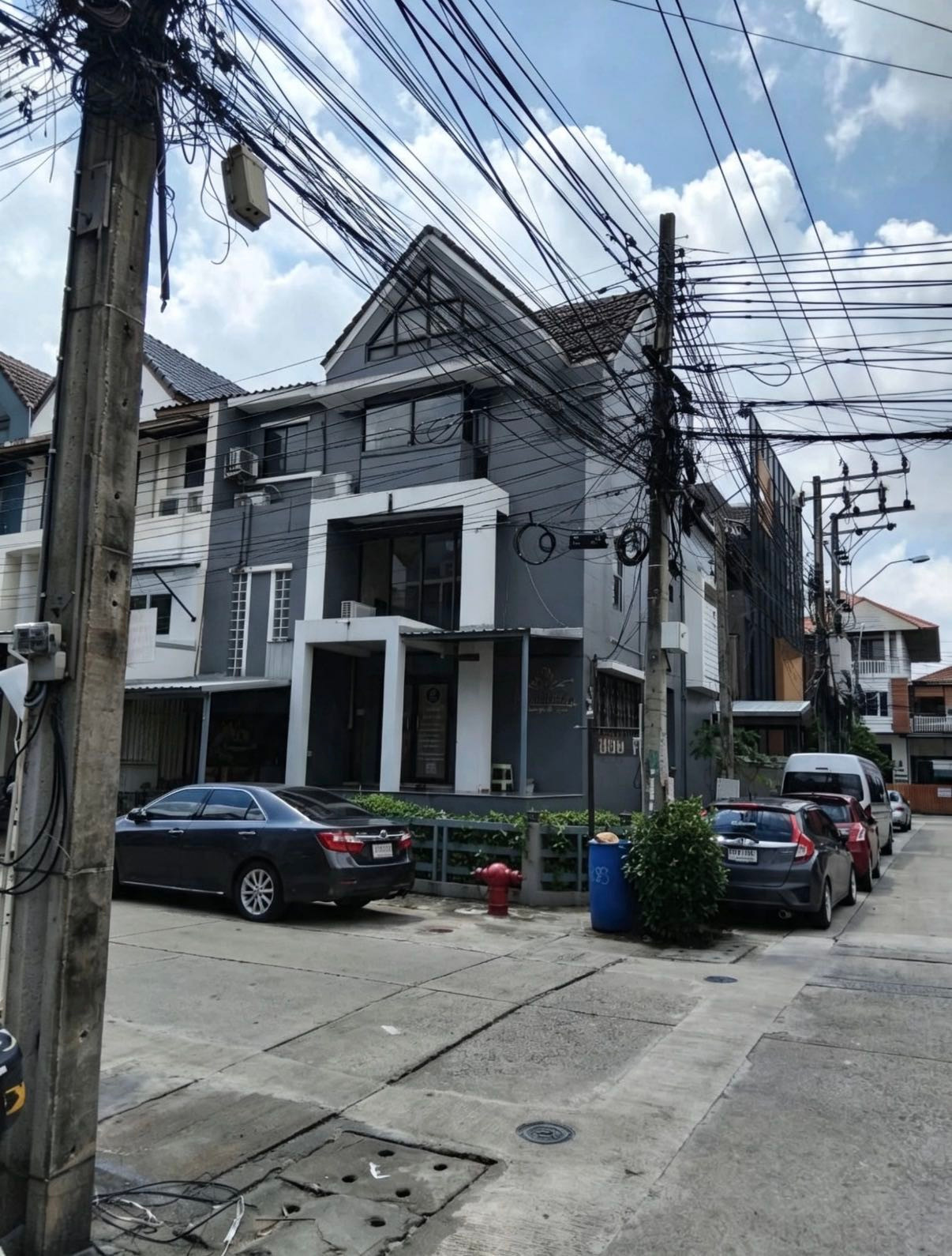 🏠 Town in Town|Siwara Corner Townhouse for Rent 🏠 Town in Town|Siwara Corner Townhouse for Rent