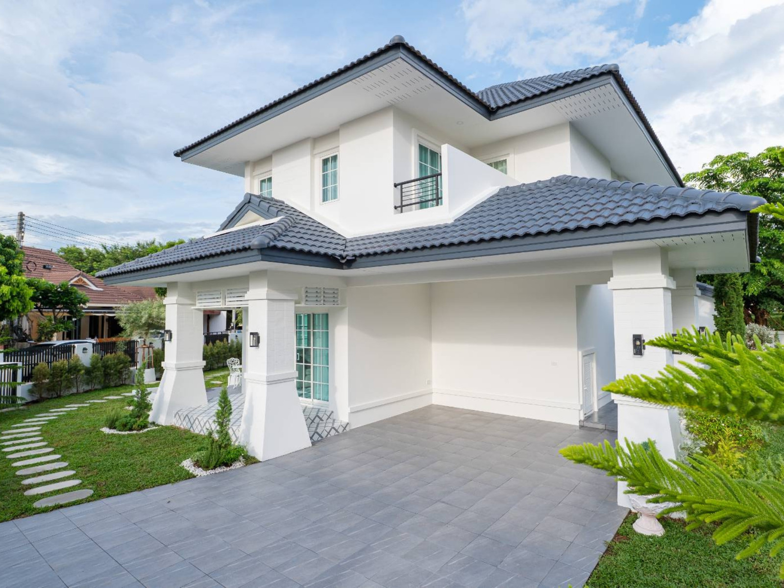 ขายบ้านเดี่ยว รีโนเวทใหม่ พร้อมอยู่ เนื้อที่ 125 ตร.วา | หมู่บ้านกลันตา บึงแก่นนคร ขอนแก่น ขายบ้านเดี่ยว รีโนเวทใหม่ พร้อมอยู่ เนื้อที่ 125 ตร.วา | หมู่บ้านกลันตา บึงแก่นนคร ขอนแก่น