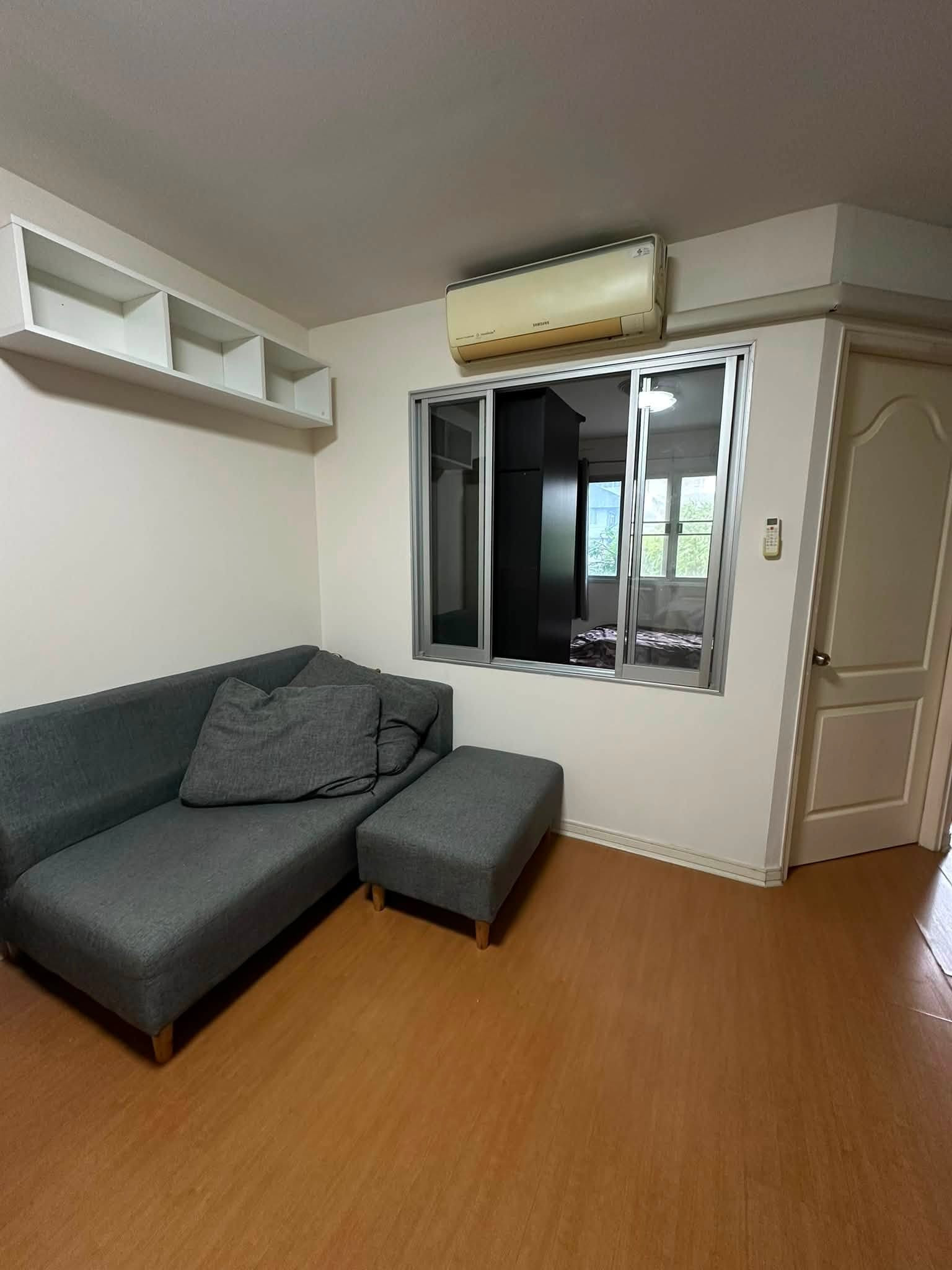 Condo for sale, Lumpini Town Rattanathibet, only 920,000 baht. Condo for sale, Lumpini Town Rattanathibet, only 920,000 baht.