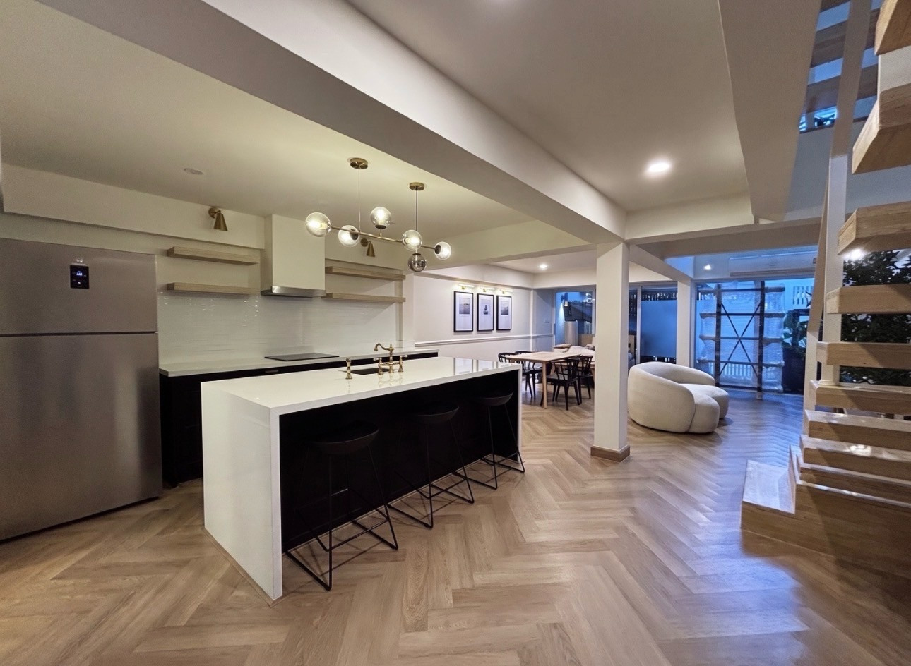✨🏡 บ้านสวยมาก! ทาวน์เฮ้าส์หรู 3 ชั้น | 250 ตร.ม. | เลี้ยงสัตว์ได้ | สุขุมวิท 71 🐶🐱 ✨🏡 บ้านสวยมาก! ทาวน์เฮ้าส์หรู 3 ชั้น | 250 ตร.ม. | เลี้ยงสัตว์ได้ | สุขุมวิท 71 🐶🐱