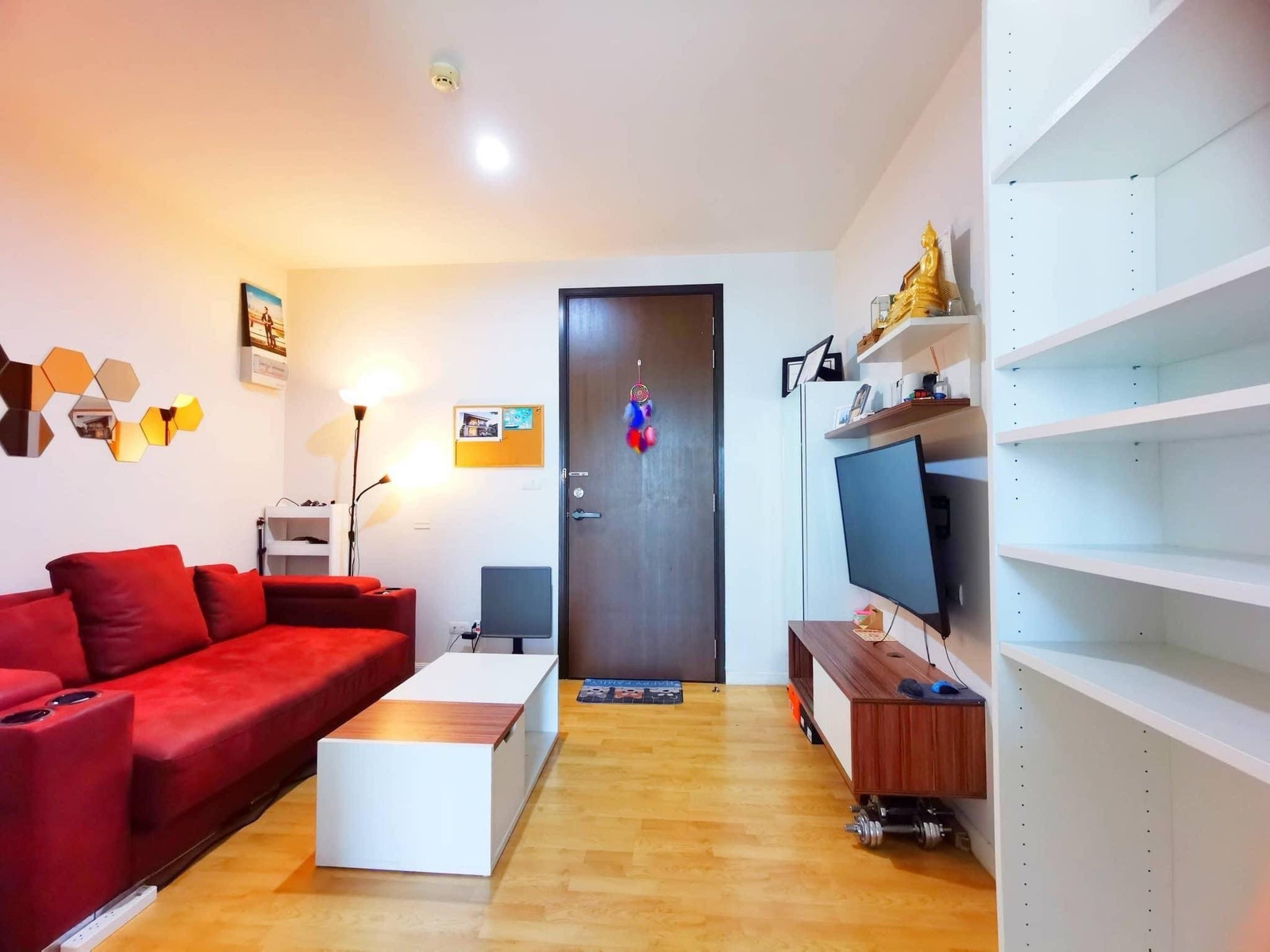 Room for rent 7,500 baht Parkland Khaerai Room for rent 7,500 baht Parkland Khaerai