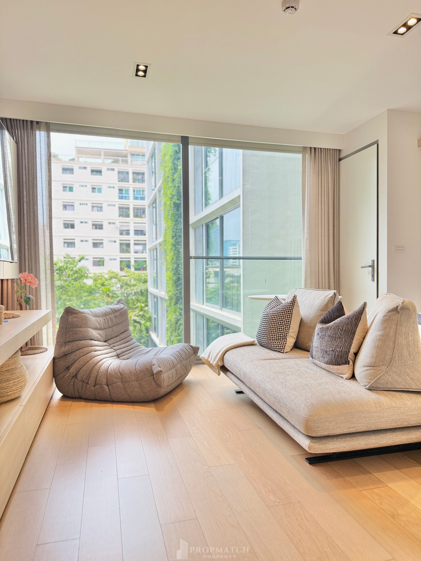 ✨Flash Deal ✨Scope Promsri (1Bed 1Bath 29.1SQM.) ready to move in! Only 6,290,000 baht Tel.0981315848 @propmatch ✨Flash Deal ✨Scope Promsri (1Bed 1Bath 29.1SQM.) ready to move in! Only 6,290,000 baht Tel.0981315848 @propmatch