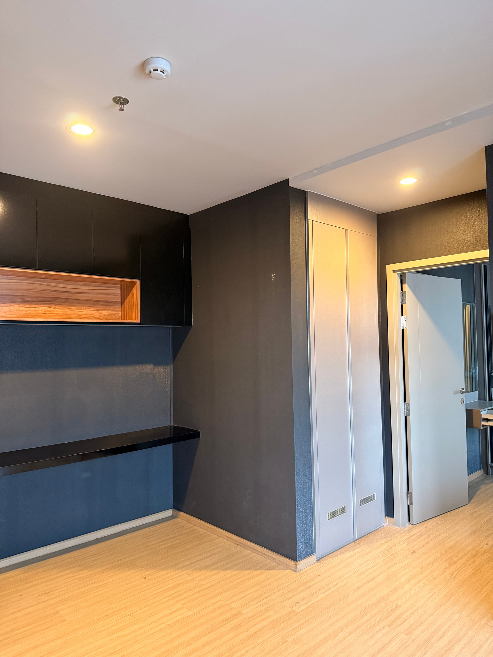 [For Sale] ขาย!! เดอะไพรเวซี่ ท่าพระ 2 ห้องนอน 2 ห้องน้ำ 2 ที่จอดรถ The Privacy Tha-Phra Interchange — 2 Beds | 2 Baths | 2 Parking  – รูปที่ 2