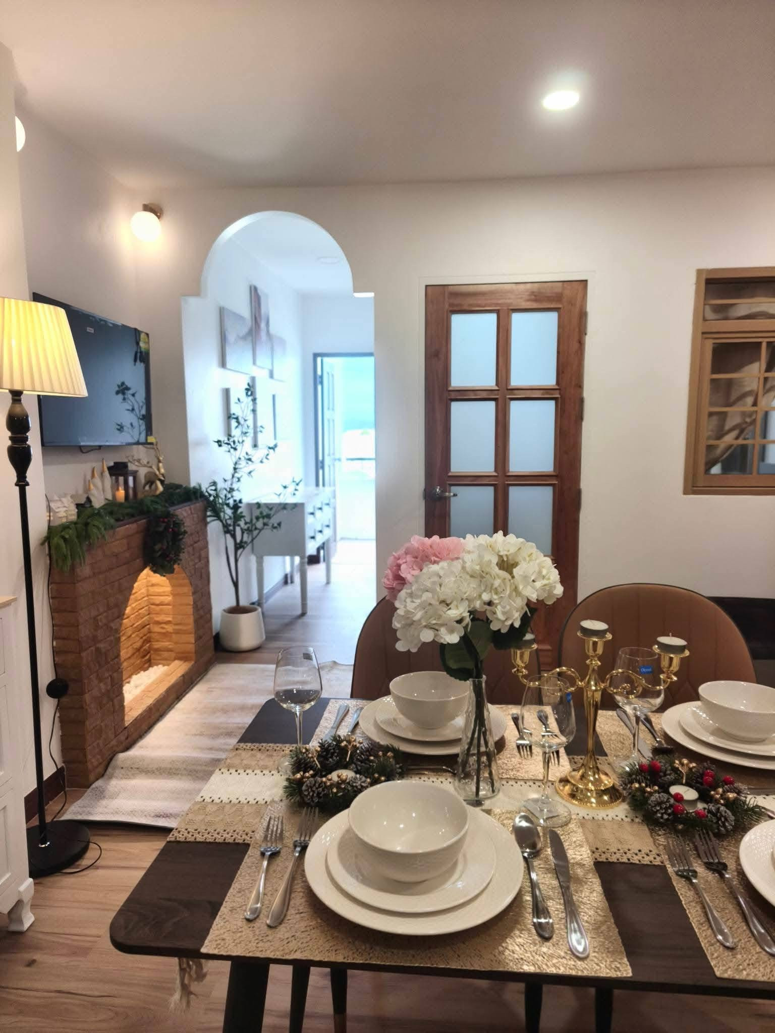 For rent, The Trio Condominium, 15th floor, size 60 sq m., 2 bedrooms. For rent, The Trio Condominium, 15th floor, size 60 sq m., 2 bedrooms.