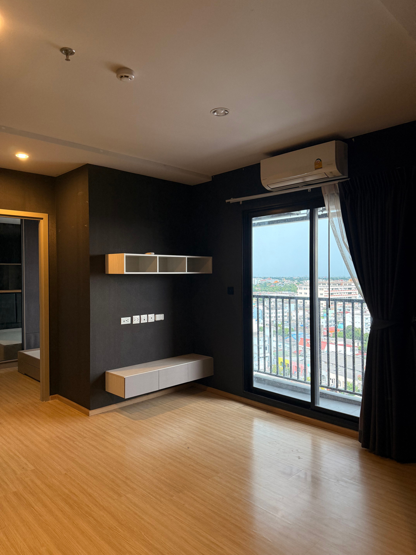 [For Sale] ขาย!! เดอะไพรเวซี่ ท่าพระ 2 ห้องนอน 2 ห้องน้ำ 2 ที่จอดรถ The Privacy Tha-Phra Interchange — 2 Beds | 2 Baths | 2 Parking 
