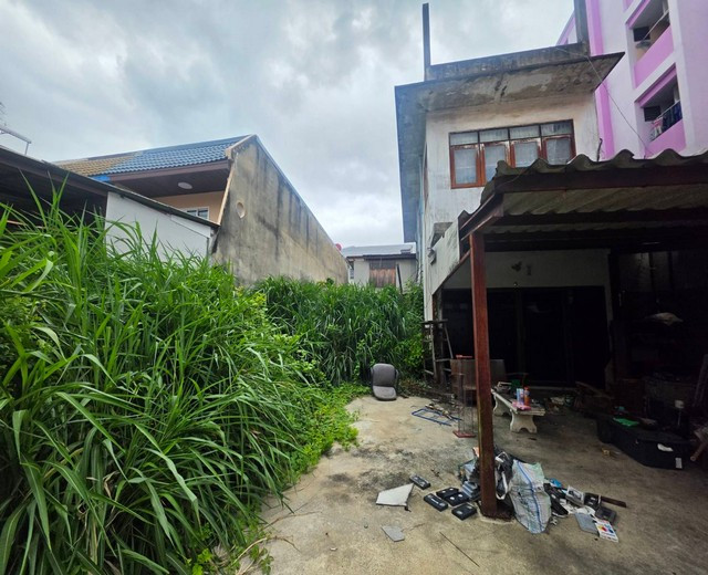 sss574 Land for sale, Phong Phet 30, size 68 square wah, Line: @956uovqp