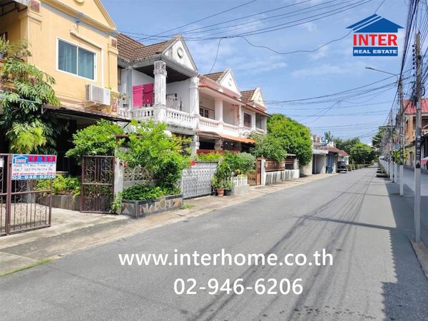 Townhouse, 2 floors, 34 sq m, townhouse near Bueng Kum District Office, Soi Seri Thai 33, Lat Phrao Road, Seri Thai Road, Bang Kapi District, Bangkok.