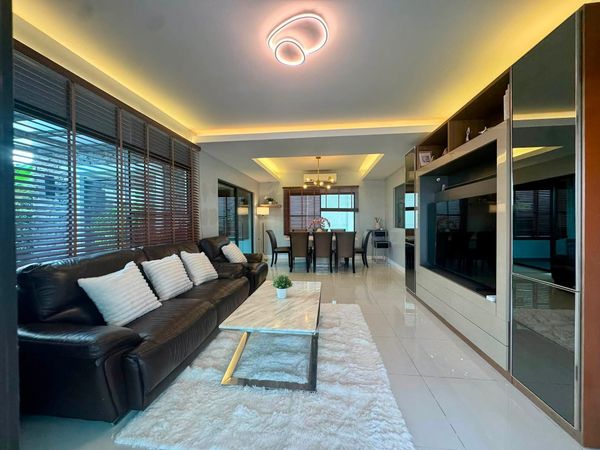 ให้เช่า บ้านเดี่ยวติด เมกะ บางนา | มัณฑนา บางนา กม.7 บ้านร่มรื่น พื้นที่กว้าง พร้อมเข้าอยู่ 