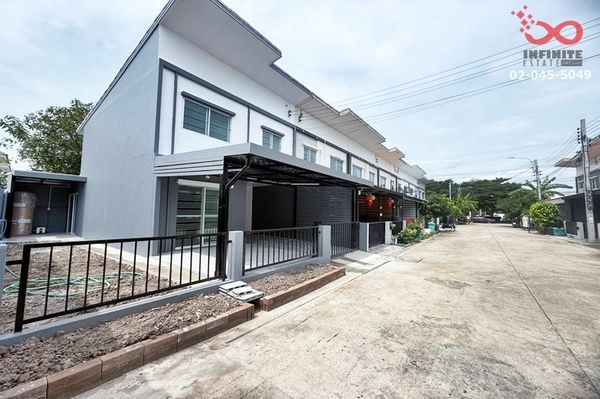 ขายทาวน์เฮาส์ 25 ตร.ว. หลังริม หมู่บ้านไลโอ บลิสซ์ กาญจนาภิเษก - วัดลาดปลาดุก บางใหญ่ ใกล้รถไฟฟ้าสายสีม่วง