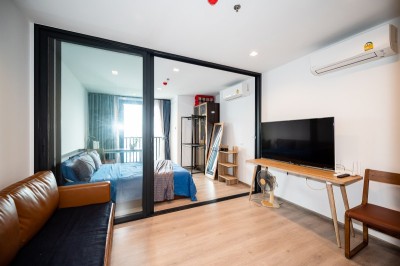 🔥Urgent Sale+🔥 The Line Phahonyothin Park, near BTS Ha Yaek Ladprao Station. Fully furnished and ready to move in.