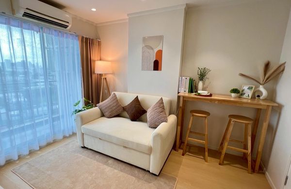 K-7099 🔥🔥 BEST DEAL !! Corner room, newly decorated, urgent sale!  Condo LPN Lasalle Bearing, high floor, ready to move in.