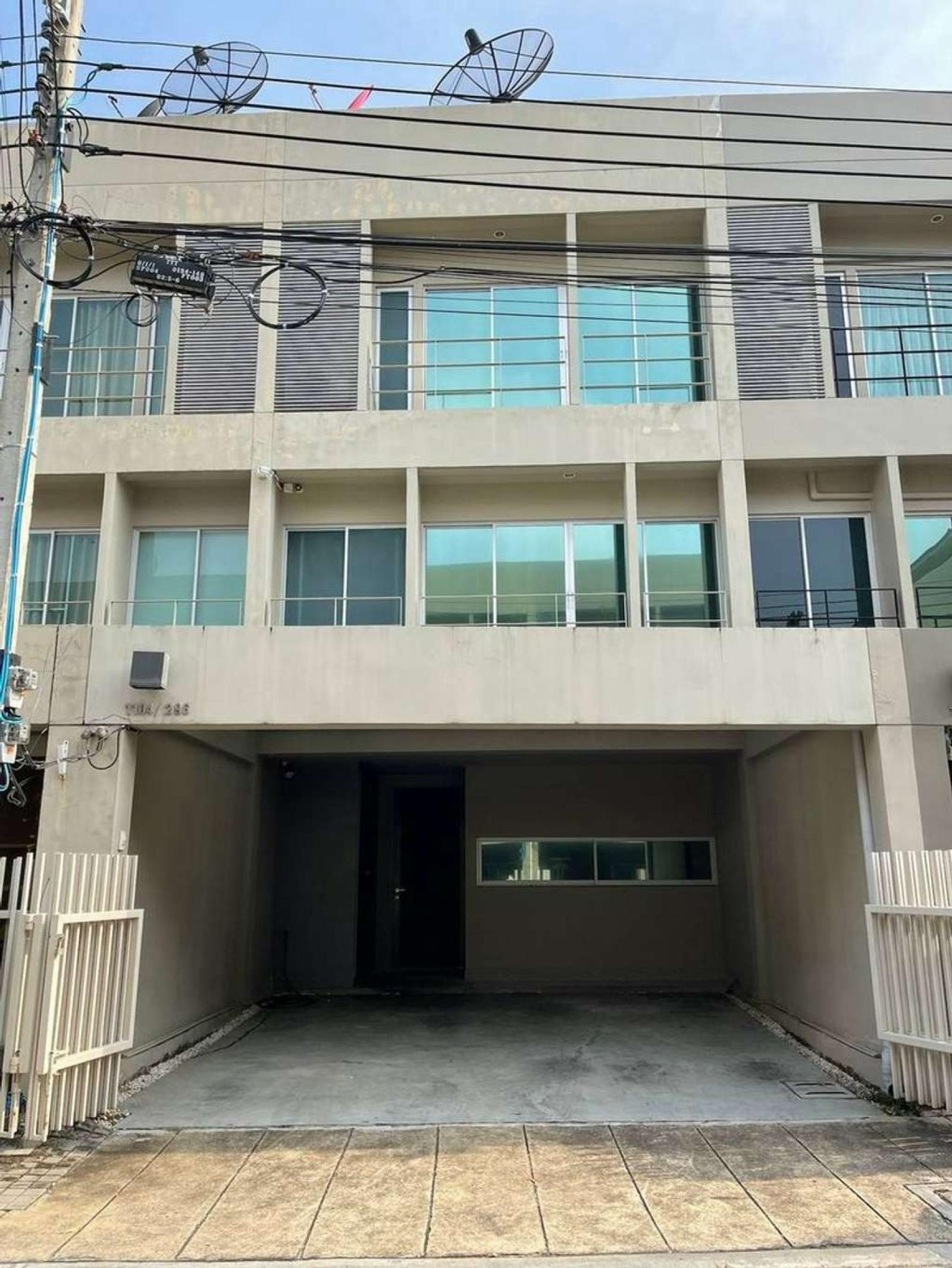Noble Cube Patanakarn / 1 Bedroom (FOR SALE) FAS011