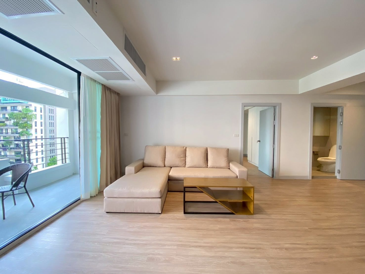 🏠✨  Villa Bajaj | เช่าคอนโด 2 ห้องนอน (HBH-HL-412)