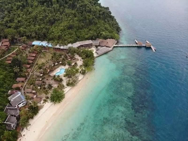 Resort for sale, Koh Ngai, Krabi Province | Private sandy beach | Area 27-0-63 rai | Near Krabi Airport and Trang Airport | Resort on Island for Sale in Thailand Resort for sale, Koh Ngai, Krabi Province | Private sandy beach | Area 27-0-63 rai | Near Krabi Airport and Trang Airport | Resort on Island for Sale in Thailand