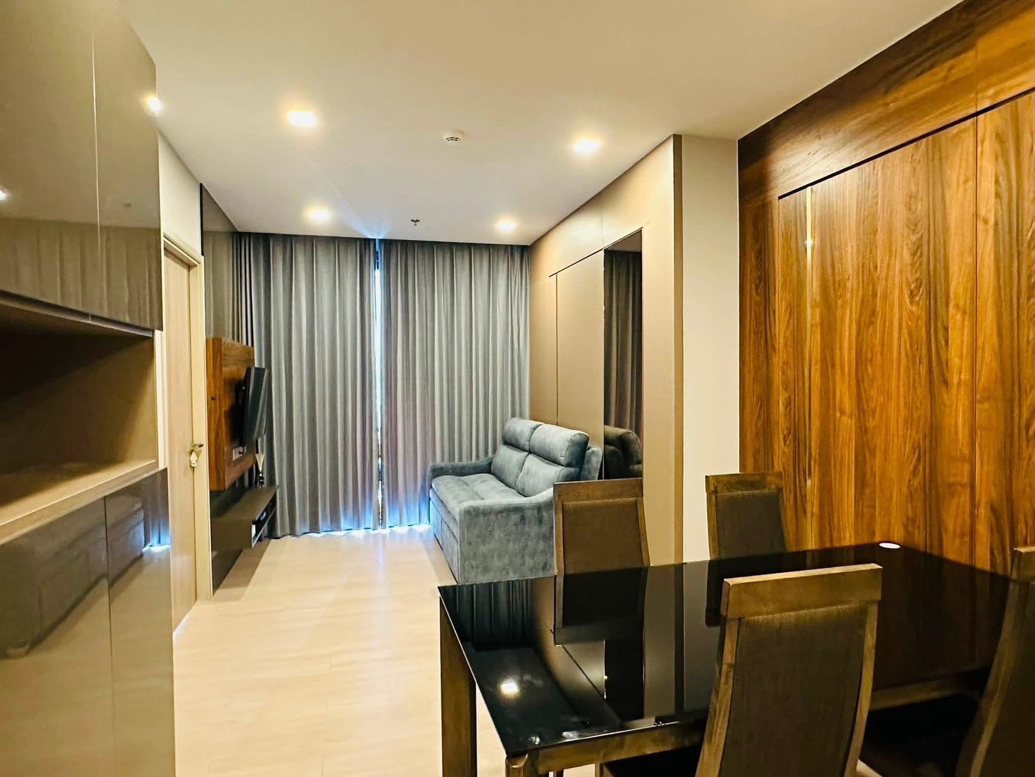 🔥Rent & Sale at One 9 Five 1BR 1BR.🔥 33,000🔥8,000,000M 🔥42sqm 🔥Floor31 🔥Rent & Sale at One 9 Five 1BR 1BR.🔥 33,000🔥8,000,000M 🔥42sqm 🔥Floor31