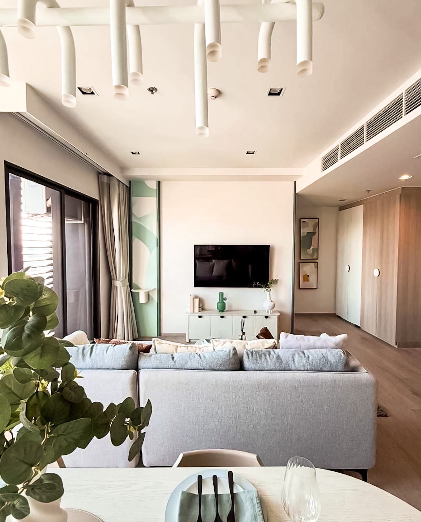 For rent, Reference Sathorn-Wongwian Yai, 2 bedrooms, 63 sq m, near BTS.