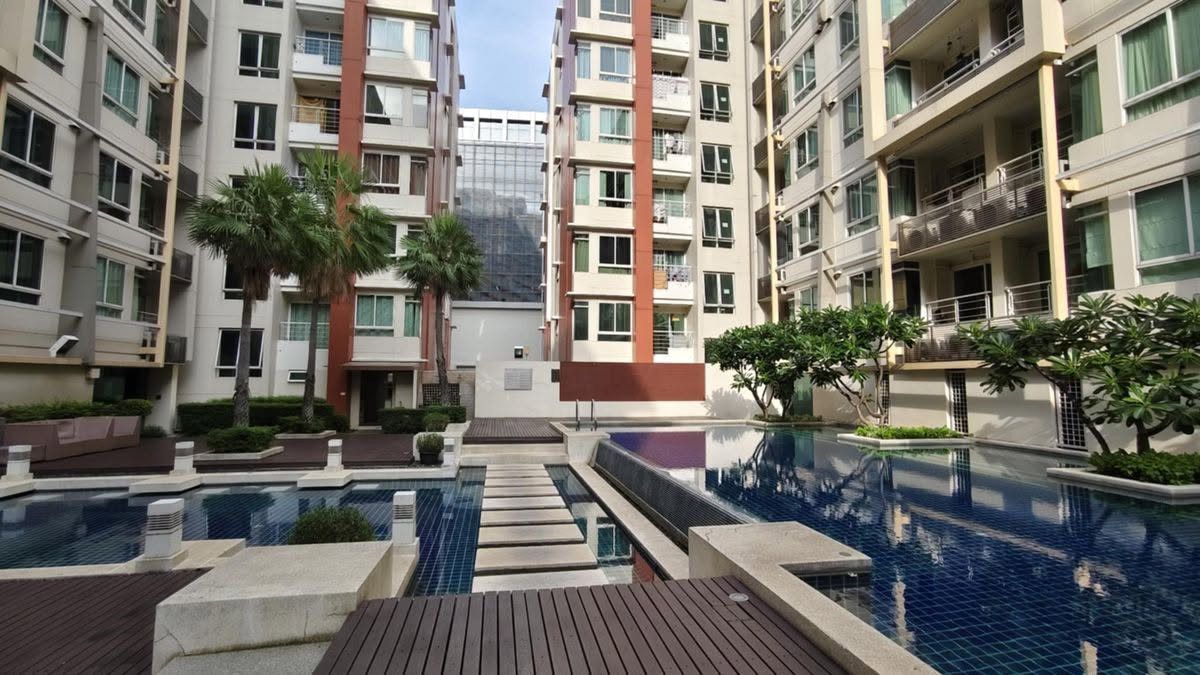 Ivy Ratchada ขายพร้อมผู้เช่า | 2.15 ล้านบาท | ใกล้ MRT สุทธิสาร Ivy Ratchada ขายพร้อมผู้เช่า | 2.15 ล้านบาท | ใกล้ MRT สุทธิสาร
