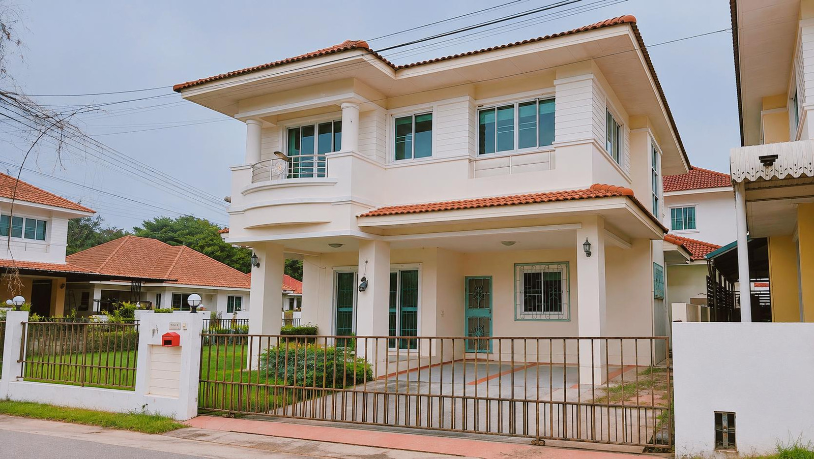 ขายด่วน PS Home หนองกุง 2 ชั้น เพียง 2.59 ล้าน ขายด่วน PS Home หนองกุง 2 ชั้น เพียง 2.59 ล้าน