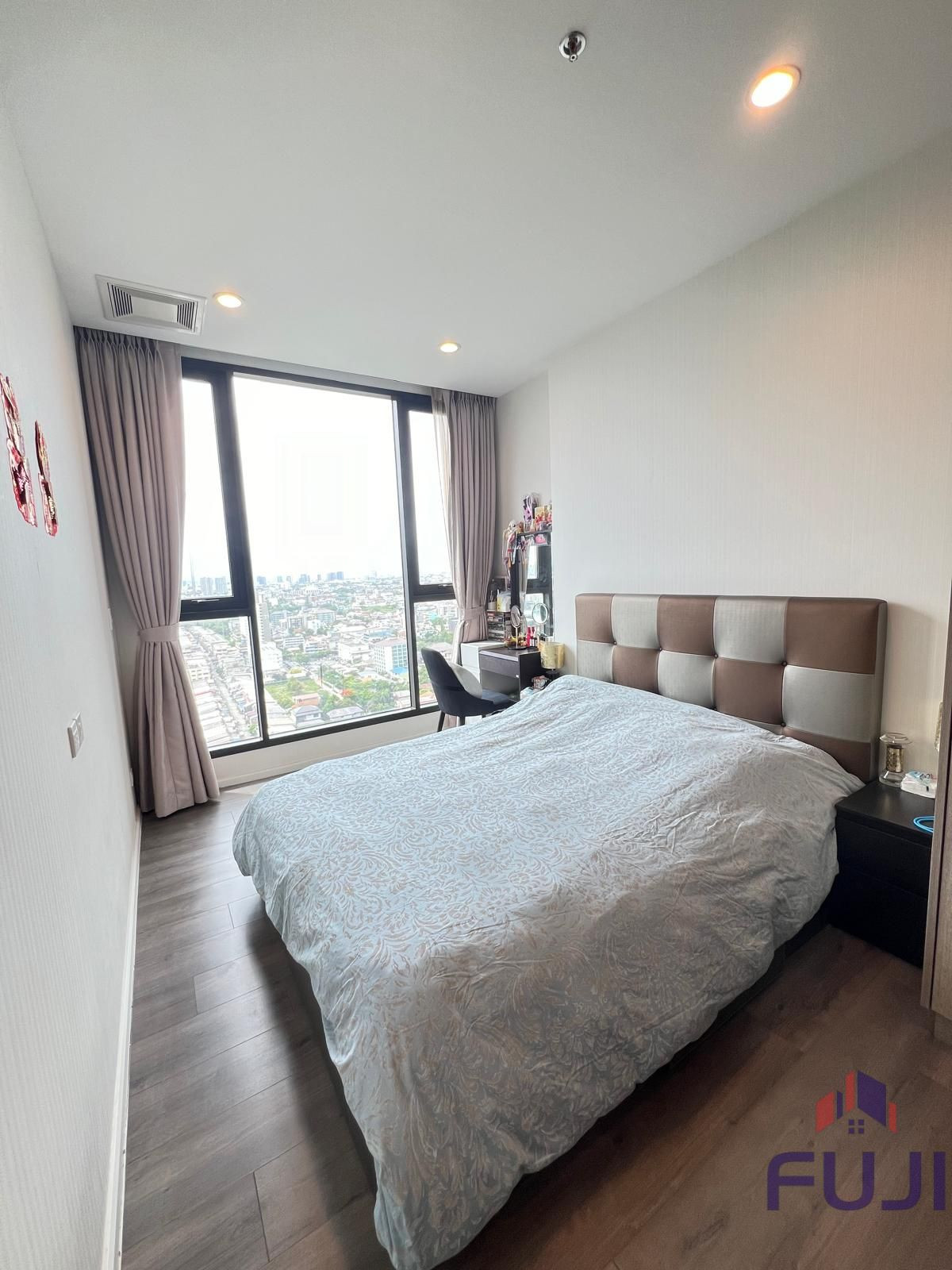สัมผัสชีวิตเมืองสไตล์หรูหราทันสมัยที่ Whizdom Essence Sukhumvit – รูปที่ 4