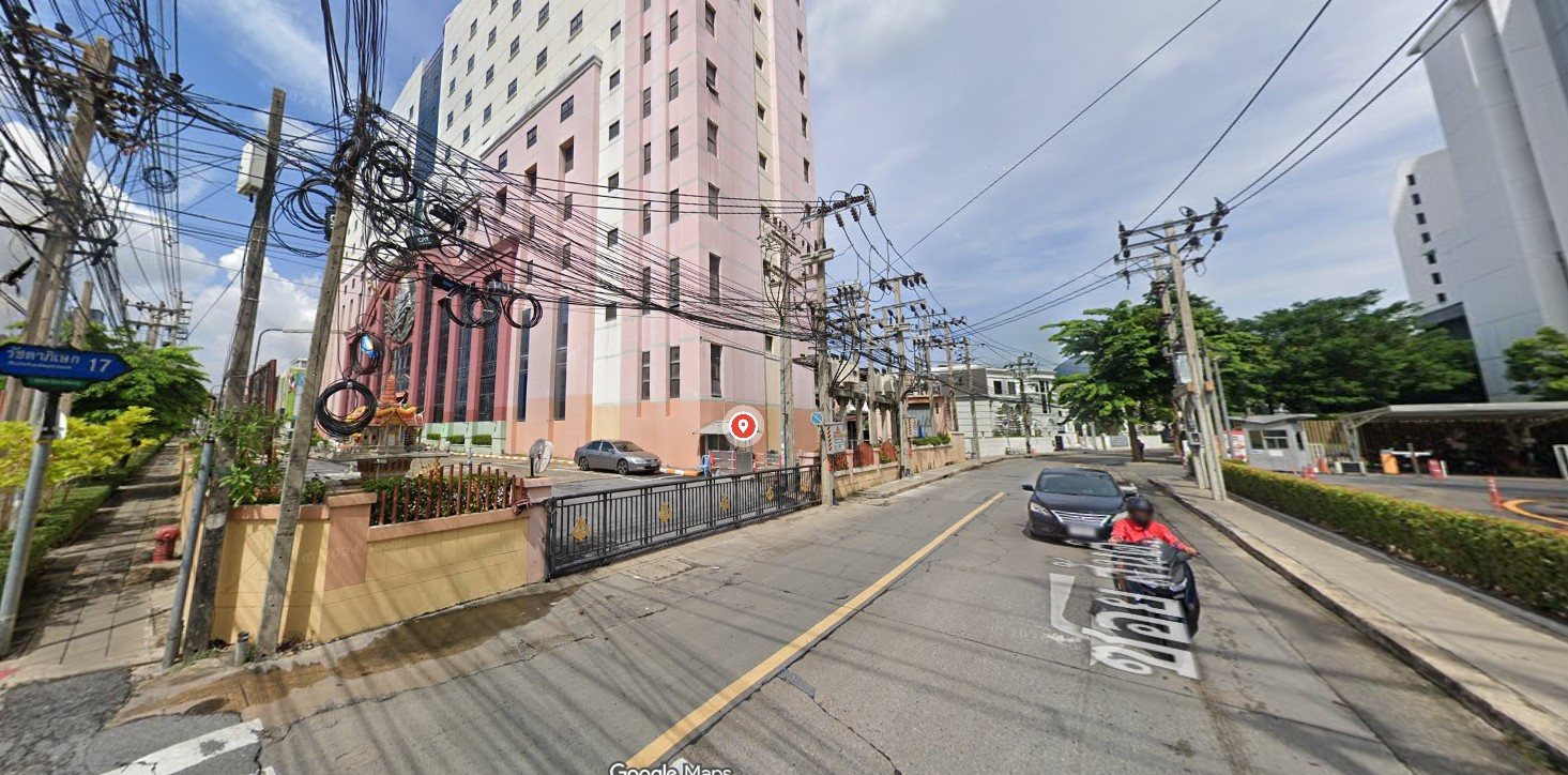 ขายที่ดินถนนรัชดา 17 สามารถขึ้นอาคารสูงได้ ราคาดี ใกล้รถไฟฟ้า 2 สถานี