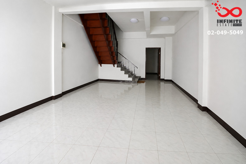 ขายทาวน์เฮาส์ 2 ชั้น อู่ทองวิลล่า 18 ตร.ว. ถนนอู่ทอง ปากแพรก เมืองกาญจนบุรี รีโนเวทใหม่ พร้อมอยู่ – รูปที่ 3