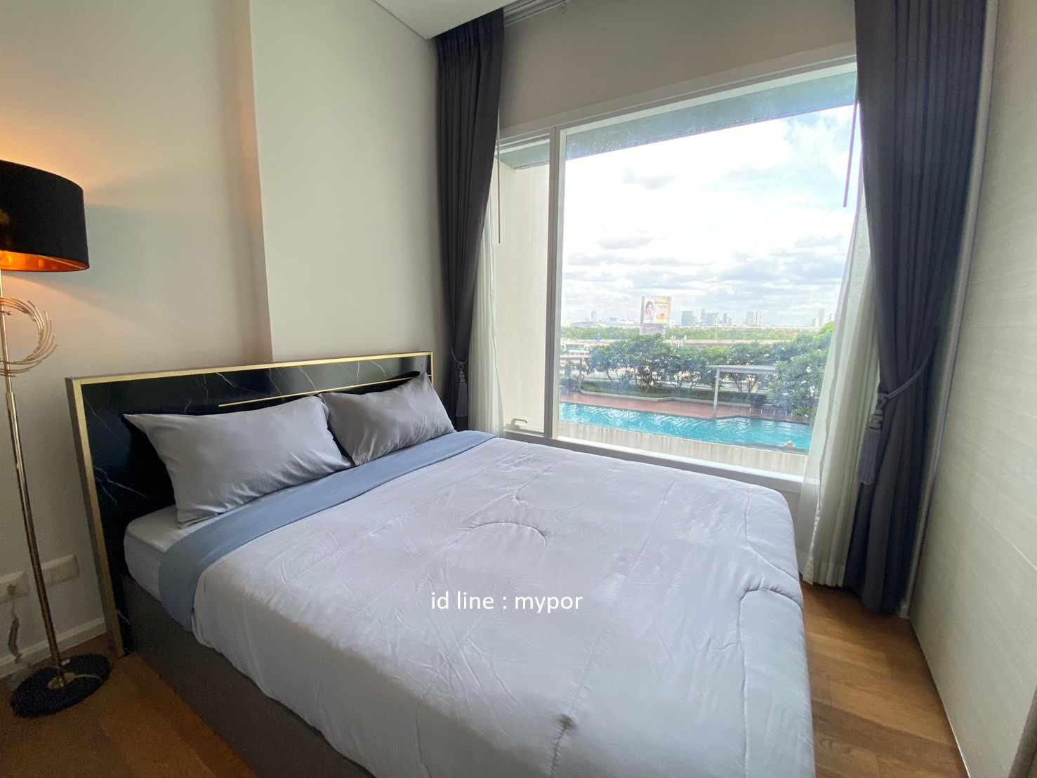 Condo for sale, The Saint Residences, near 5 Lat Phrao Intersection. Condo for sale, The Saint Residences, near 5 Lat Phrao Intersection.