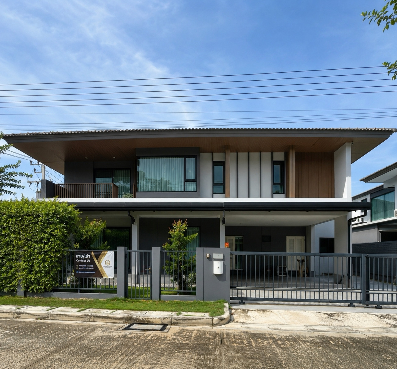 Saransiri Rangsit Project, house number 189/74, corner plot, north direction. Saransiri Rangsit Project, house number 189/74, corner plot, north direction.