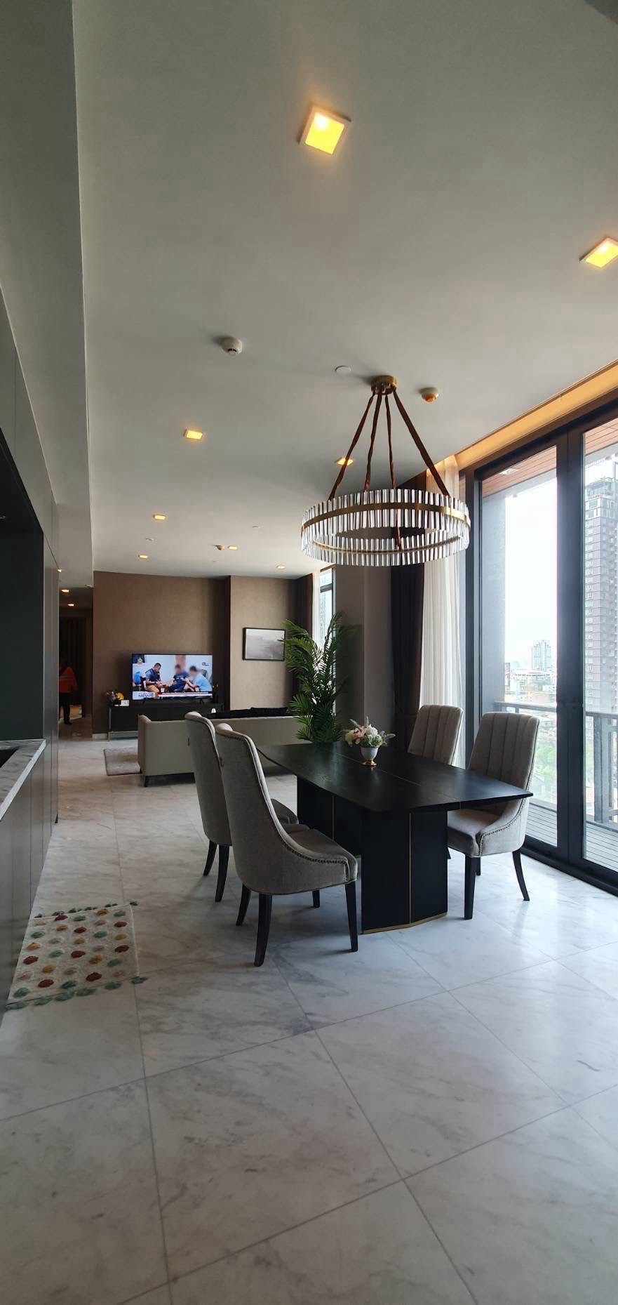 🐱The Monument Thonglor😍📞0825686458 🐱The Monument Thonglor😍📞0825686458