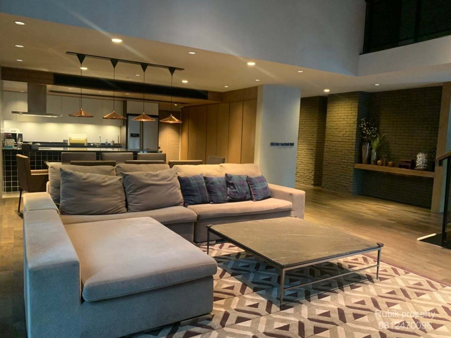 🌟 ให้เช่า Rende Sukhumvit 23 | Duplex ขนาดใหญ่ 311.59 ตร.ม. ใกล้ BTS อโศก / MRT สุขุมวิท RB2211