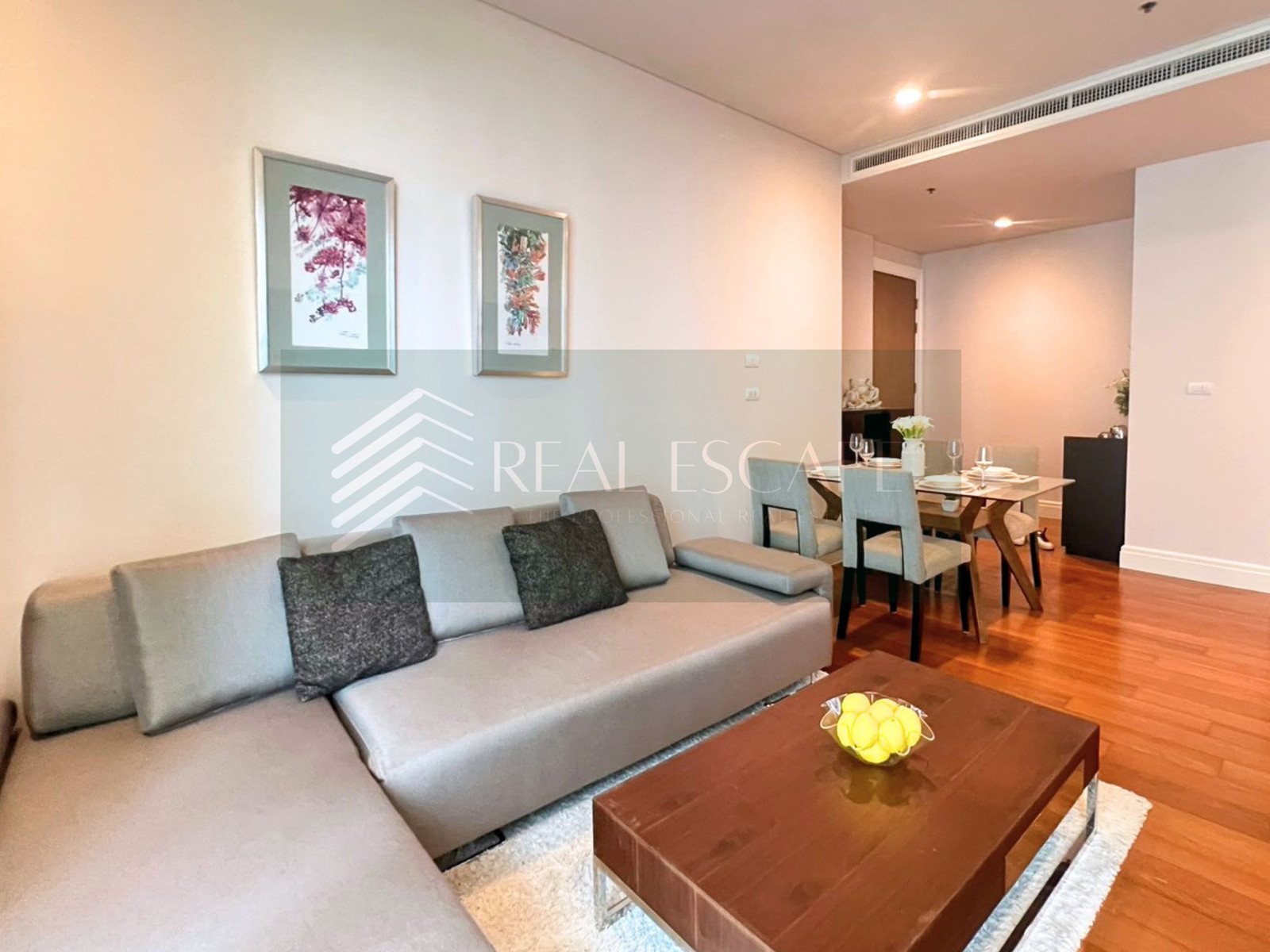 🔹Rent🔹Bright Sukhumvit 24 - Spacious, airy unit with a well-designed layout, move-in ready in prime Phrom Phong.