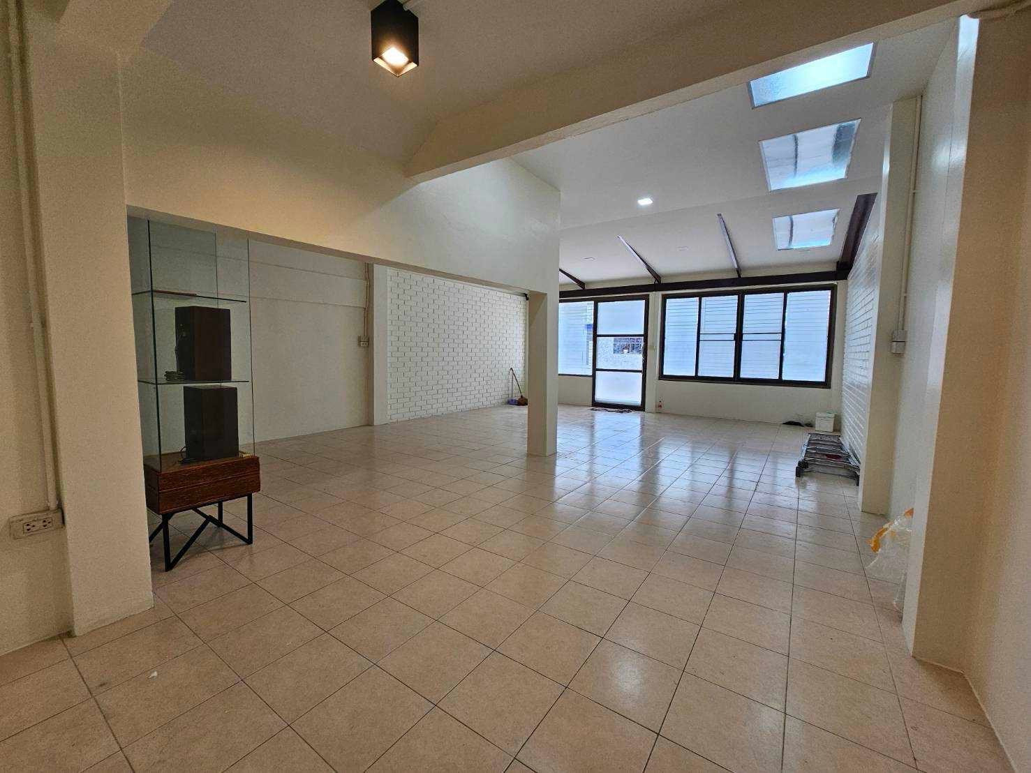 ให้เช่า Townhome พหลโยธิน69/1 🚇🚝🌈  聯排別墅出租，Phaholyothin 69/1  – รูปที่ 2