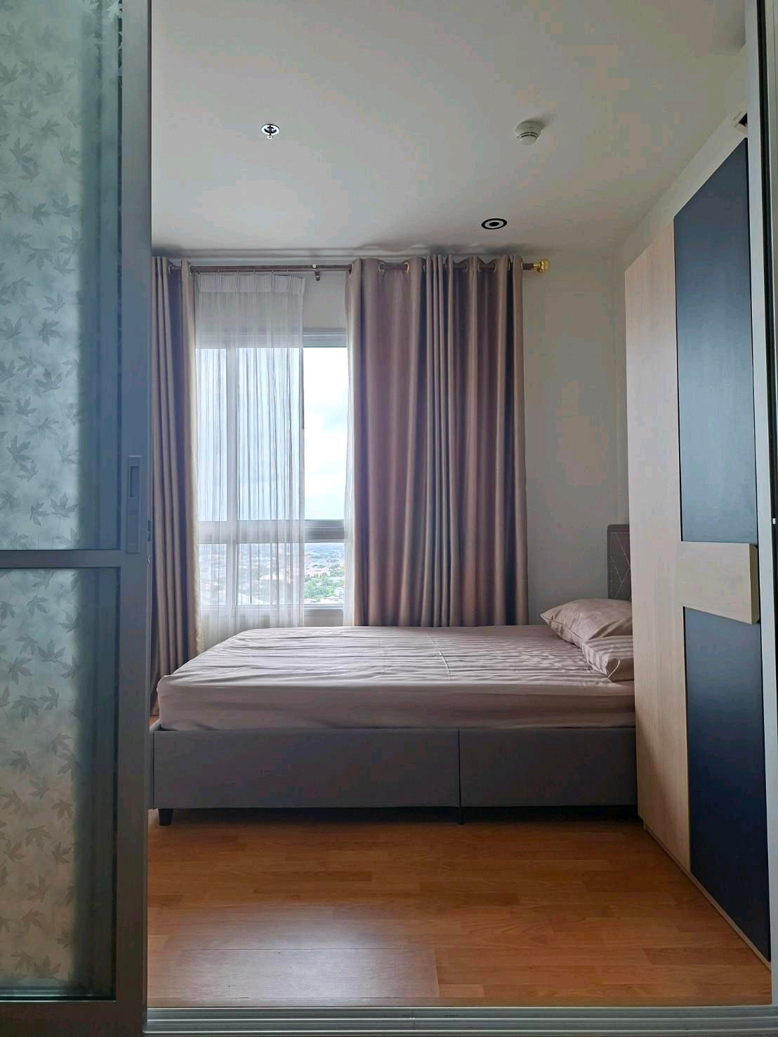💫Condo for rent President Sathorn-Ratchaphruek Phase 3💫 🏙️High floor room, 31st floor, north direction, not hot, next to BTS/MRT Bang Wa, fully furnished, ready to move in around 1 Sep. 26 ✨High floor room, 31st floor, good view, airy ✨North direction, no