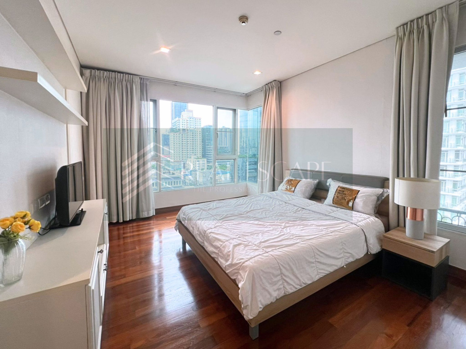 🔹Rent🔹Ivy Thonglor - ห้องกว้าง วิวเมืองโล่ง รับลมดี พร้อมบรรยากาศอบอุ่นใจกลางทองหล่อ – รูปที่ 3