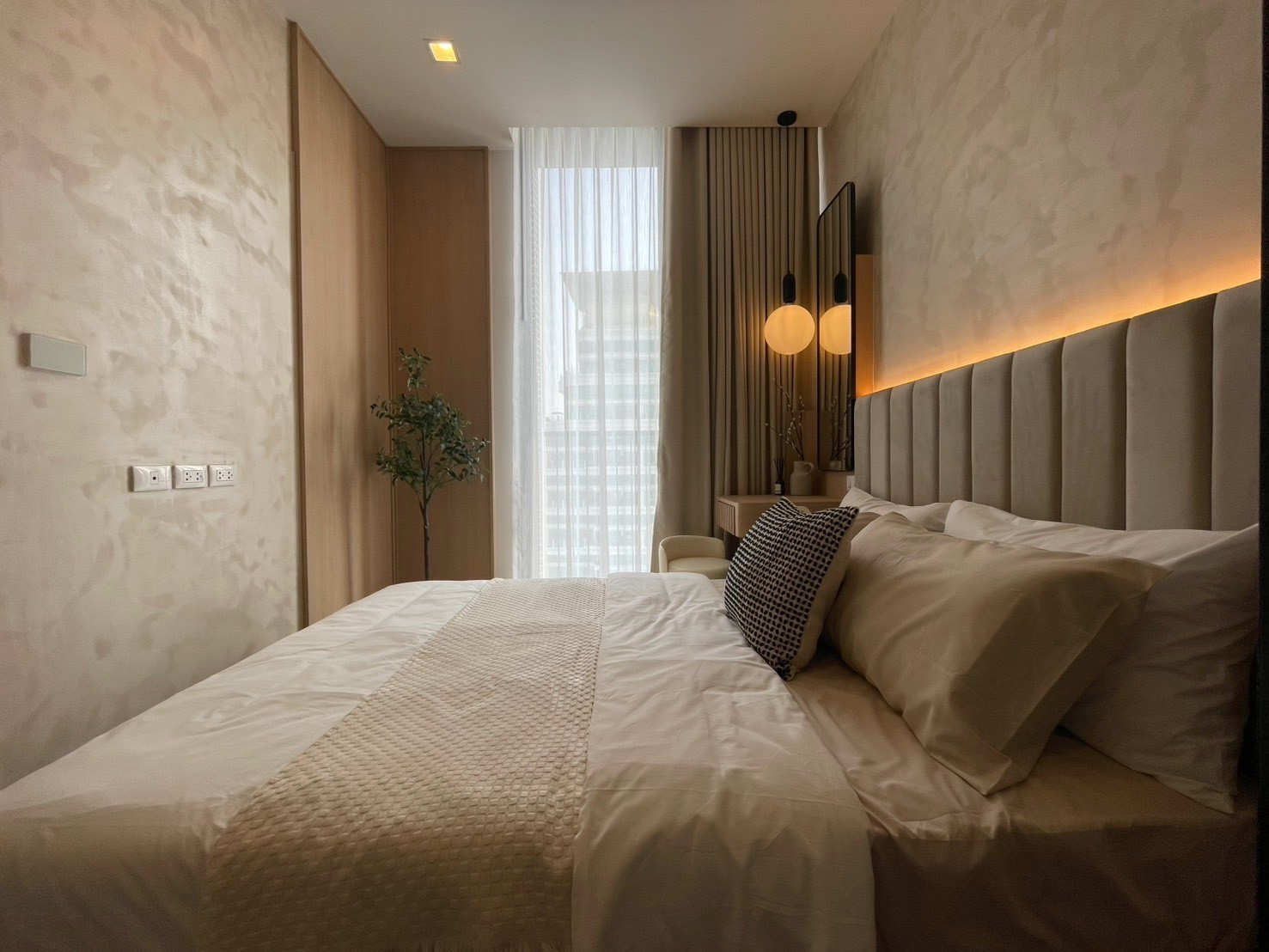 PFD-08941 Condo for rent, Noble State 39, minimalist style room, fully furnished, ready to move in, near BTS Phrom Phong 🏙️✨