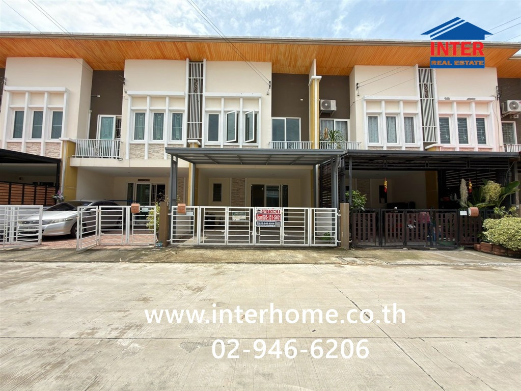 2-story townhouse, 21.2 sq m, Golden Town Village, Phetkasem, near Southeast Asia University. Soi Phetkasem 108, Phetkasem Road, Thawi Watthana Road, Nong Khaem District, Bangkok