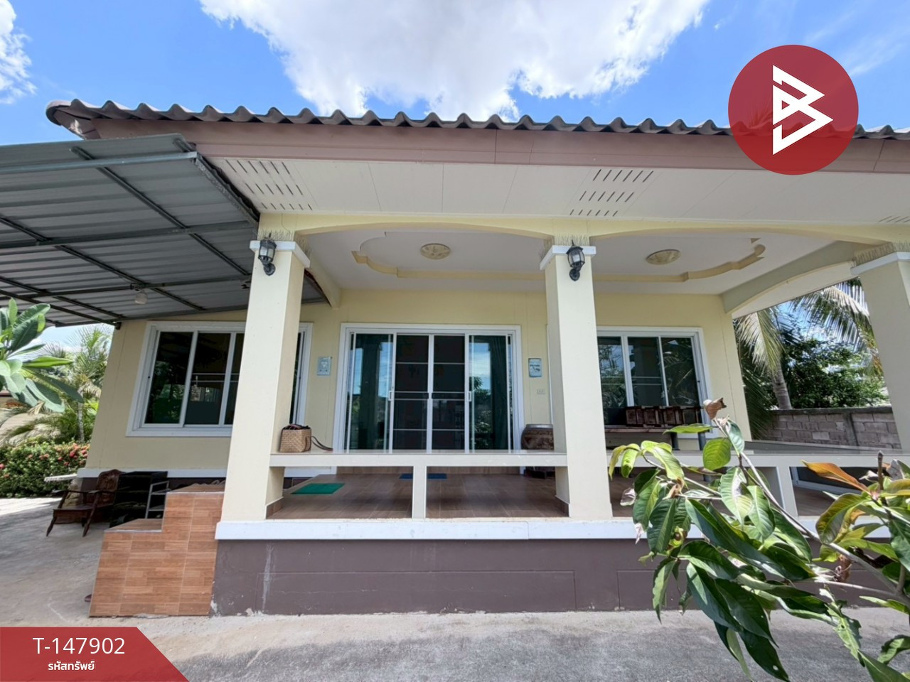 Single-storey detached house for sale, area 2 ngan 4.2 sq m, Ko Phlapphla, Ratchaburi. Single-storey detached house for sale, area 2 ngan 4.2 sq m, Ko Phlapphla, Ratchaburi.