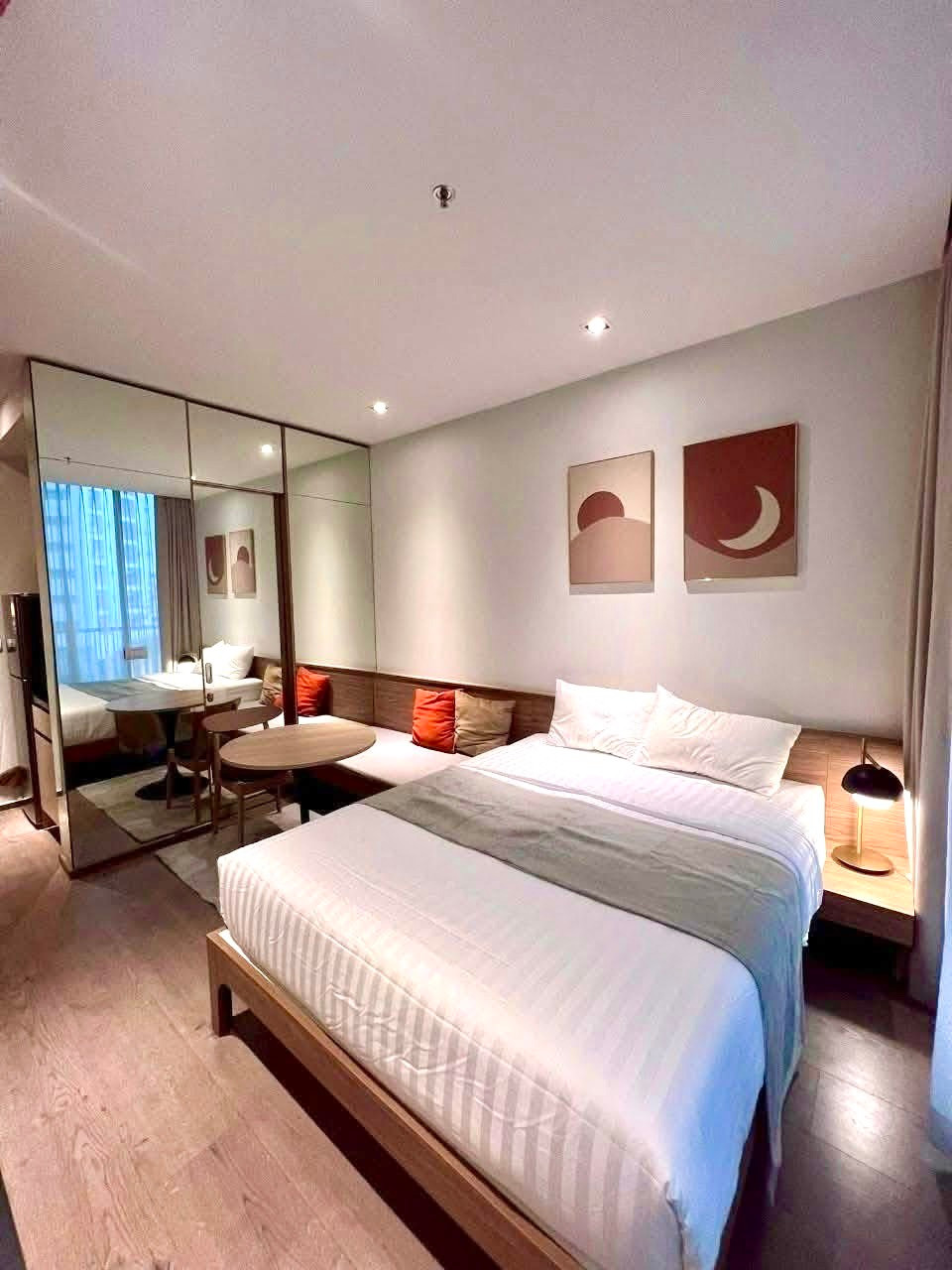 🔥Brand New🔥1 Bed with king size bed for rent at Park 24. Contact Line id : @jhrrealestate – รูปที่ 3
