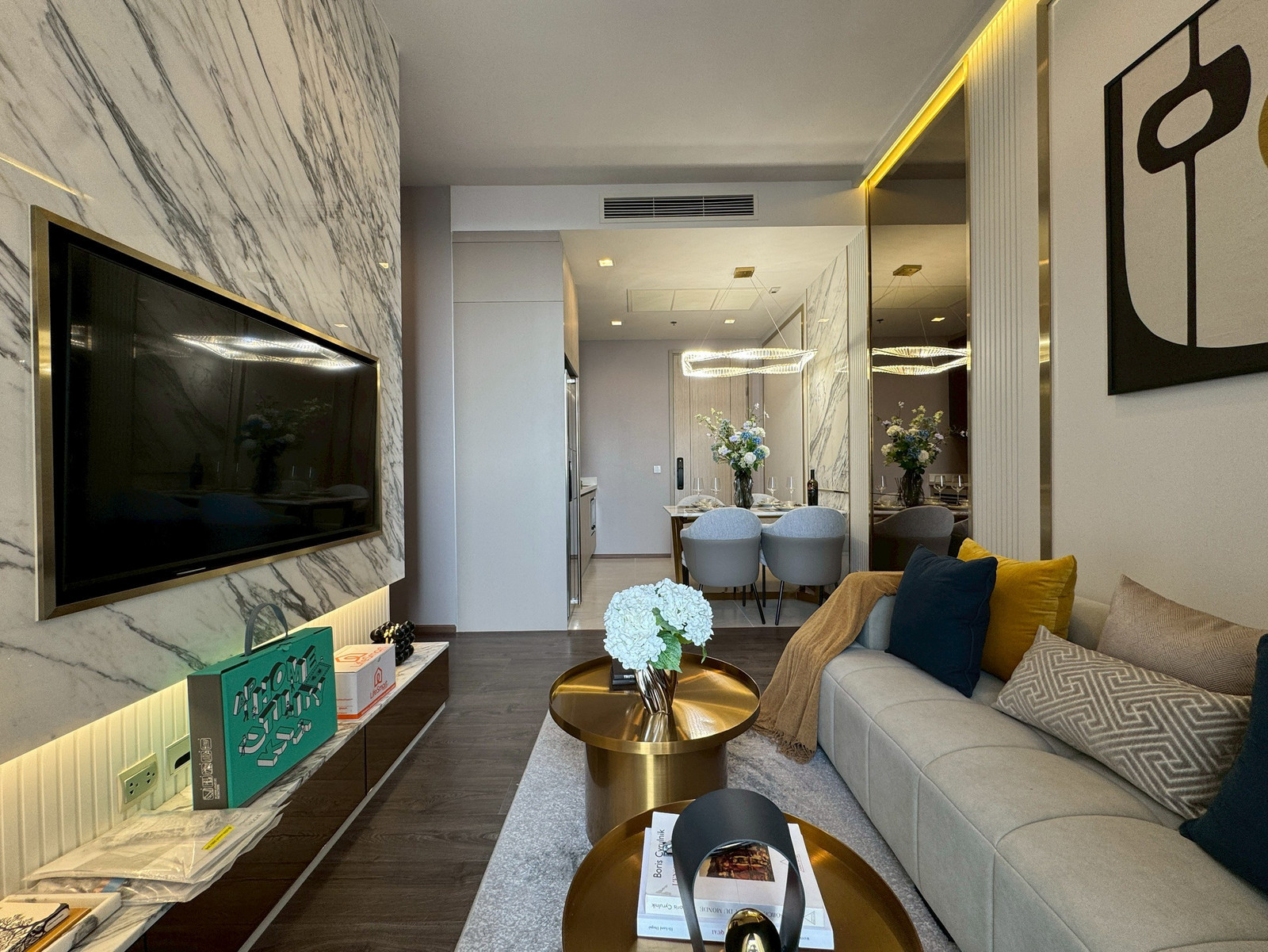 For rent! Sample room!!! *BTS Siam 2 bedrooms The Address Siam-Ratchathewi 60 sq m 70,000 baht/month