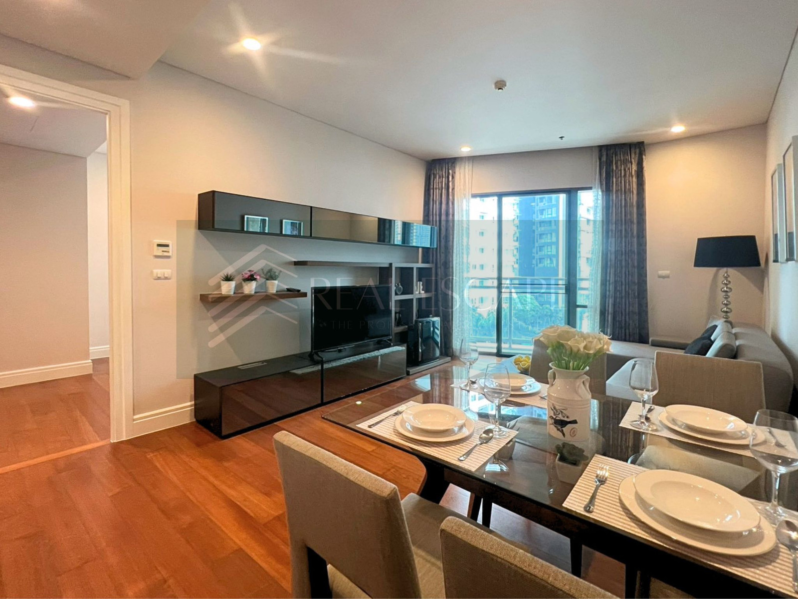 🔹Rent🔹Bright Sukhumvit 24 - ห้องโปร่ง ฟังก์ชันลงตัว Layoutสวย พร้อมอยู่ ใจกลางพร้อมพงษ์ – รูปที่ 2