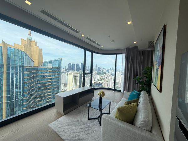 🔥 High-Floor 2BR in the Heart of Asoke