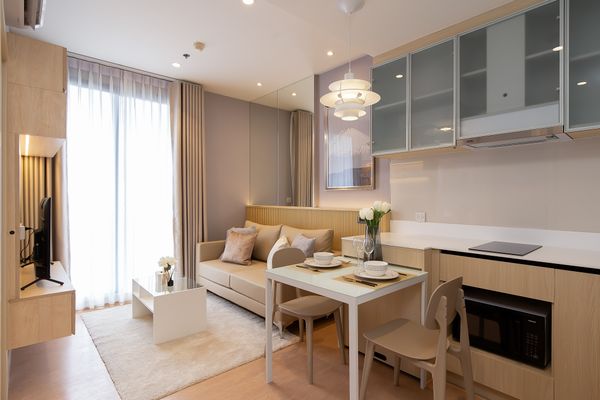 FOR SALE&RENT: MARU Ekkamai  ---- PET FRIENDLY condo----6-min walk to BTS Ekkamai