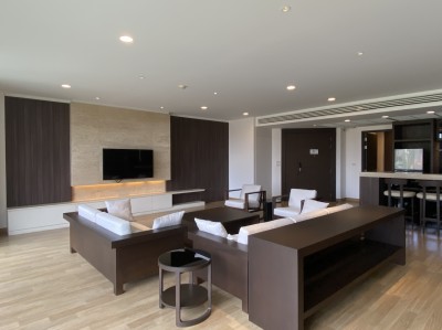 🔥Urgent Sale+🔥 Park Court Sukhumvit 77, near BTS On Nut station. Fully furnished and ready to move in.