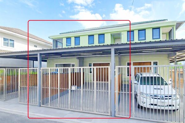Ramintra 35-45 MRT Maiyalap 680m MRT Ramintra 39 1.5km. 11,999 THB per month. 2-story townhouse for