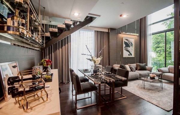 🏙️ LAVIQ Sukhumvit 57 | Ultra Luxury Living | Special Unit with Dual Access 💎 Entrances on Both Floors
