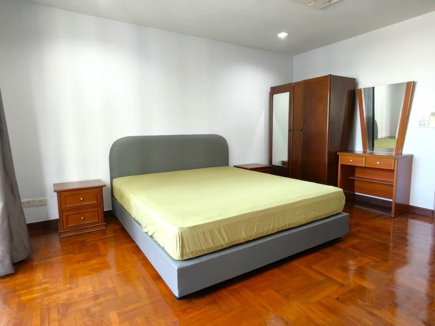 🔥 ให้เช่า คอนโด วิทยุคอมเพล็กซ์  🛏️ 2 ห้องนอน   🚿 2 ห้องน้ำ  🔥 ห้องใหญ่ 81 ตรม. 📍  ใกล้ BTS เพลินจิตประมาณ 800 เมตร – รูปที่ 4